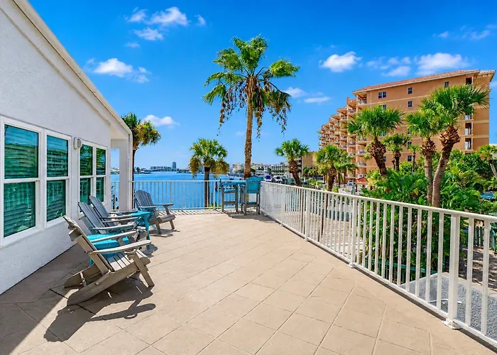 Dockside Dream *